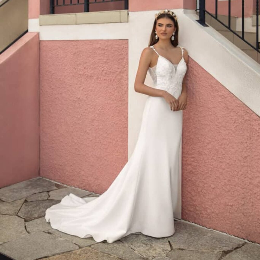 Madi Lane Aria June ML19604 Wedding Gown Dress (Size 12)